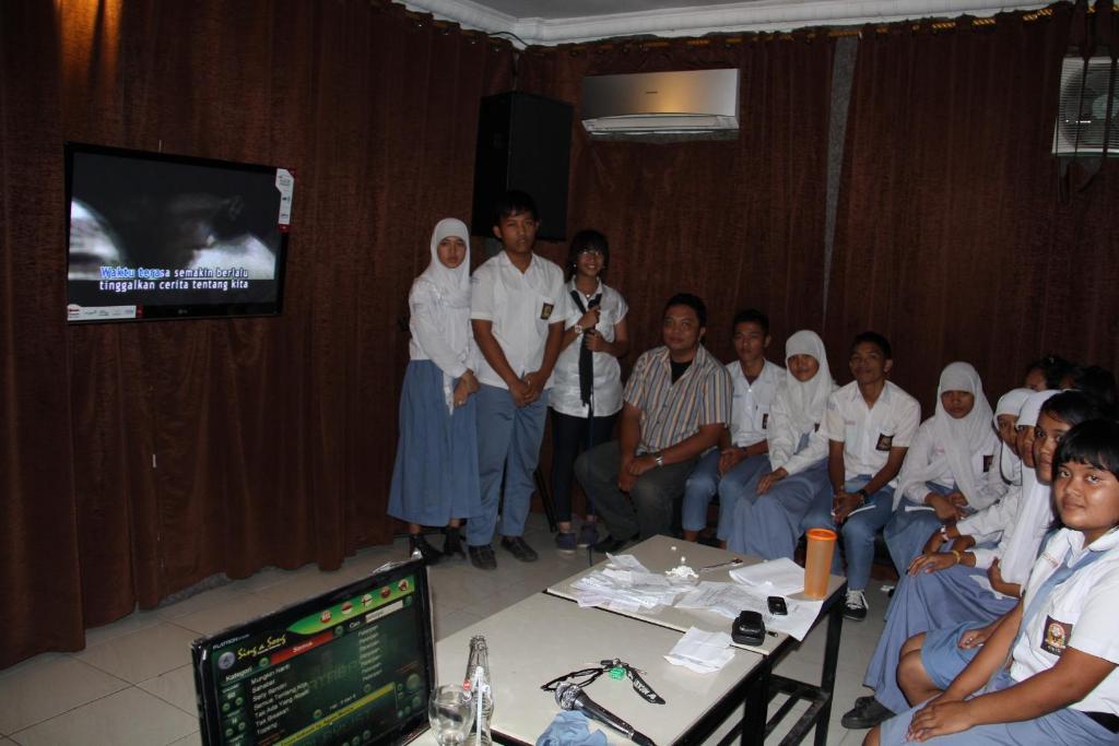 Hotel Sing A Song Pematang Siantar Exterior foto