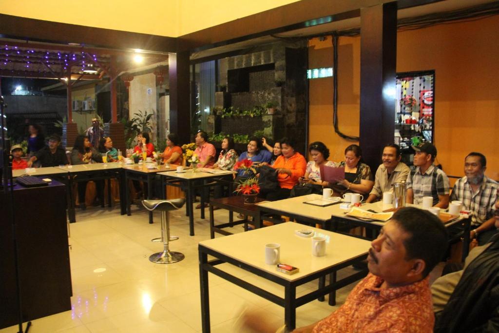 Hotel Sing A Song Pematang Siantar Exterior foto