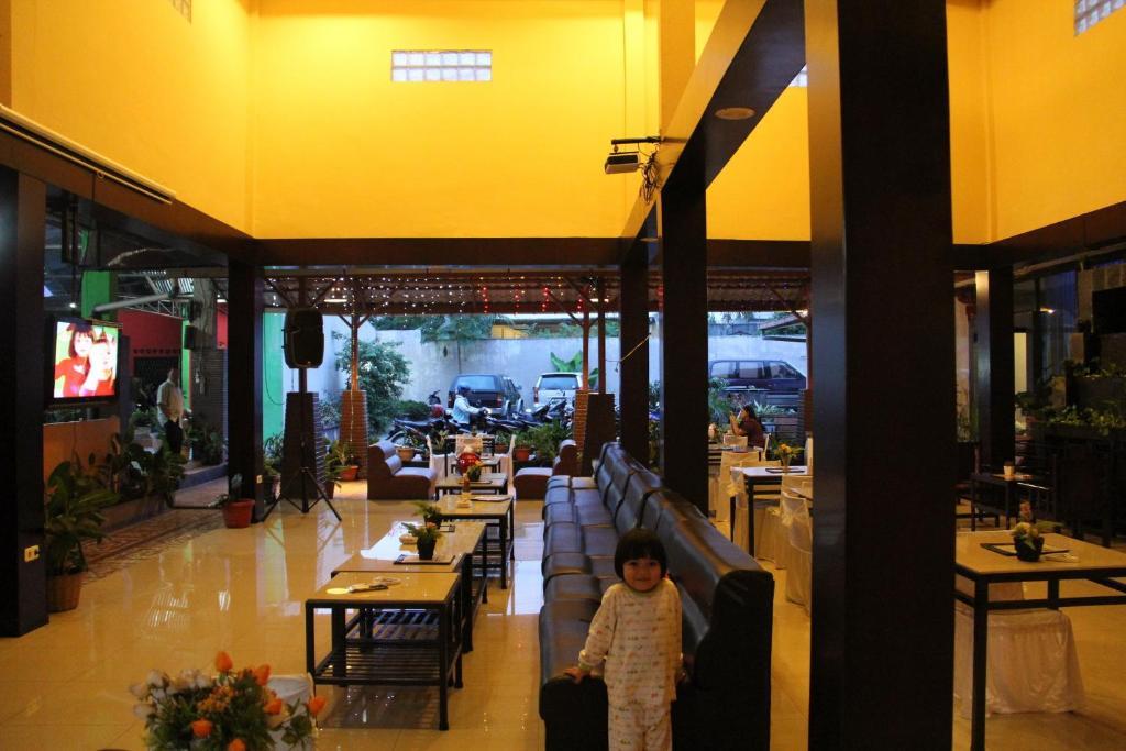 Hotel Sing A Song Pematang Siantar Exterior foto